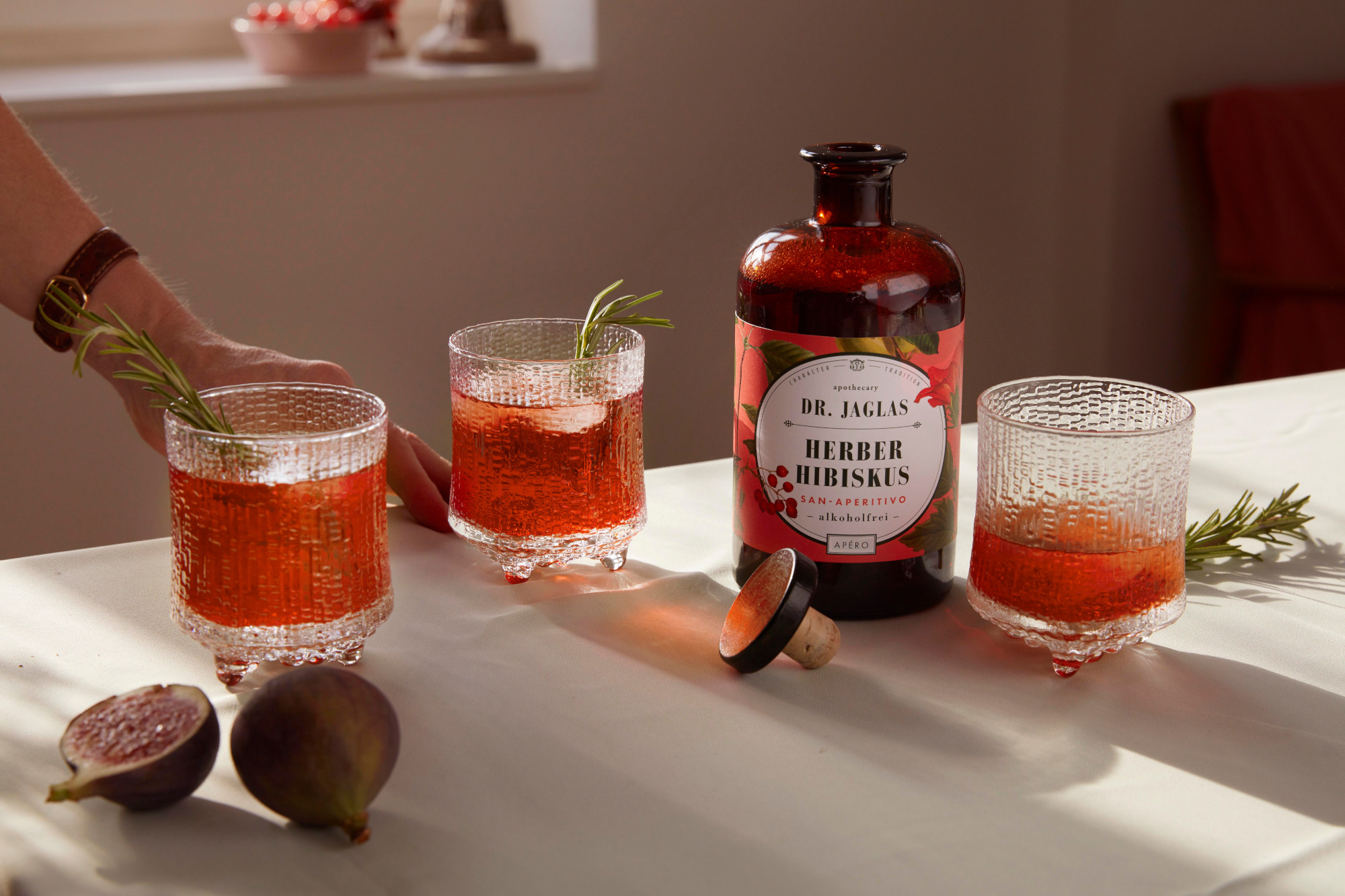 Herber Hibiskus Longdrink Basis ohne Alkohol