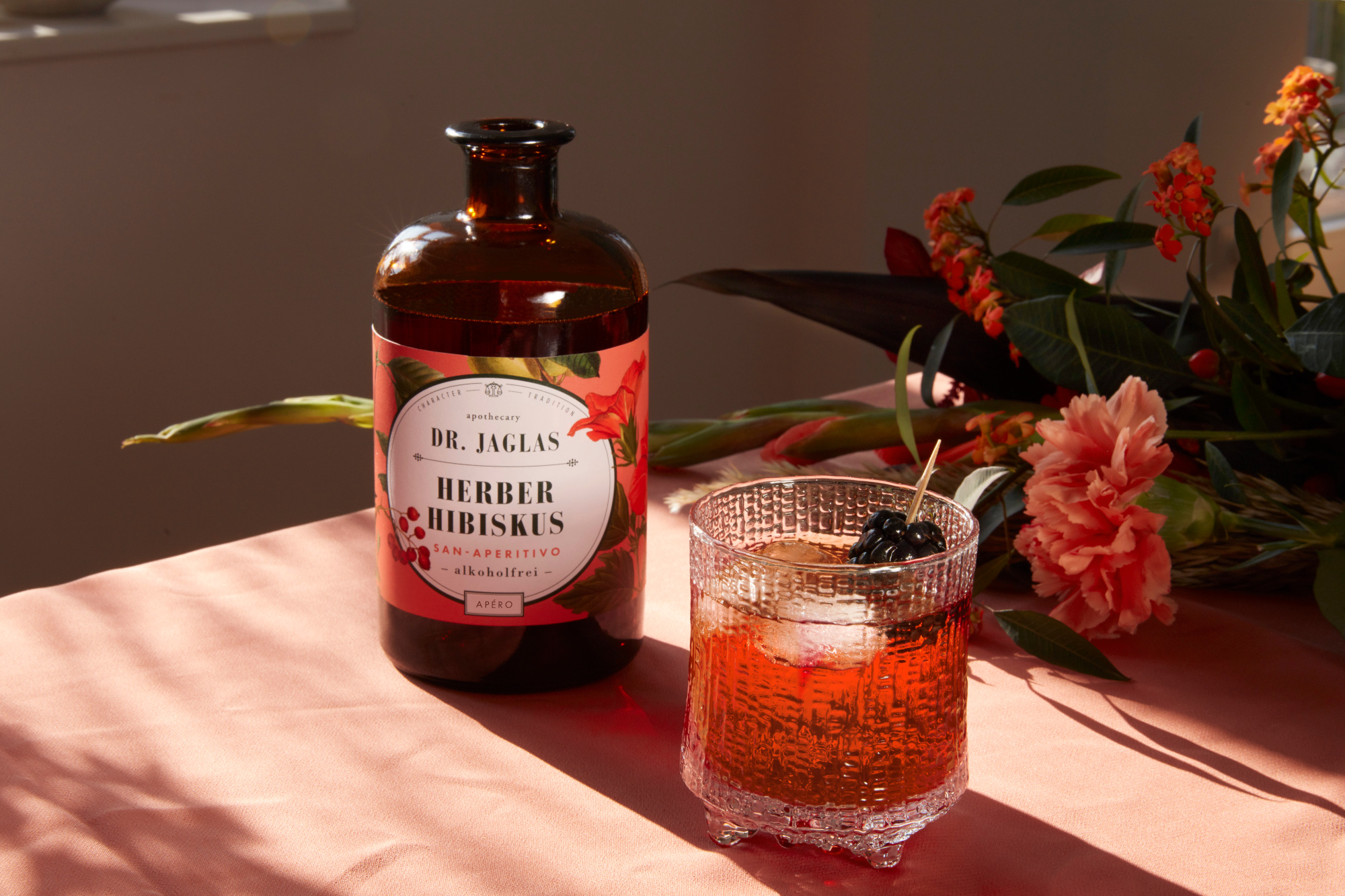 Herber Hibiskus alkoholfreier Aperitif
